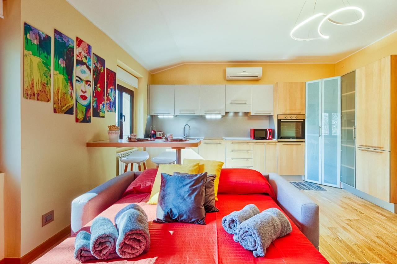 Frida Apartment Nuovo Luminoso Con Vista Aperta Triest Exterior foto