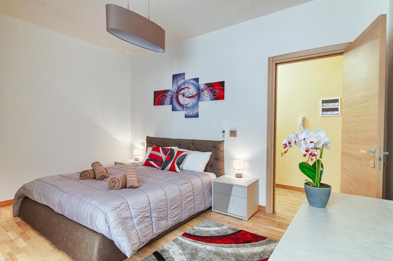 Frida Apartment Nuovo Luminoso Con Vista Aperta Triest Exterior foto